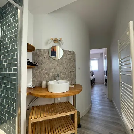 Renove, 4 Pers, 50m Plage, Wifi, Cour/terrasse, - Fr-1-413-239